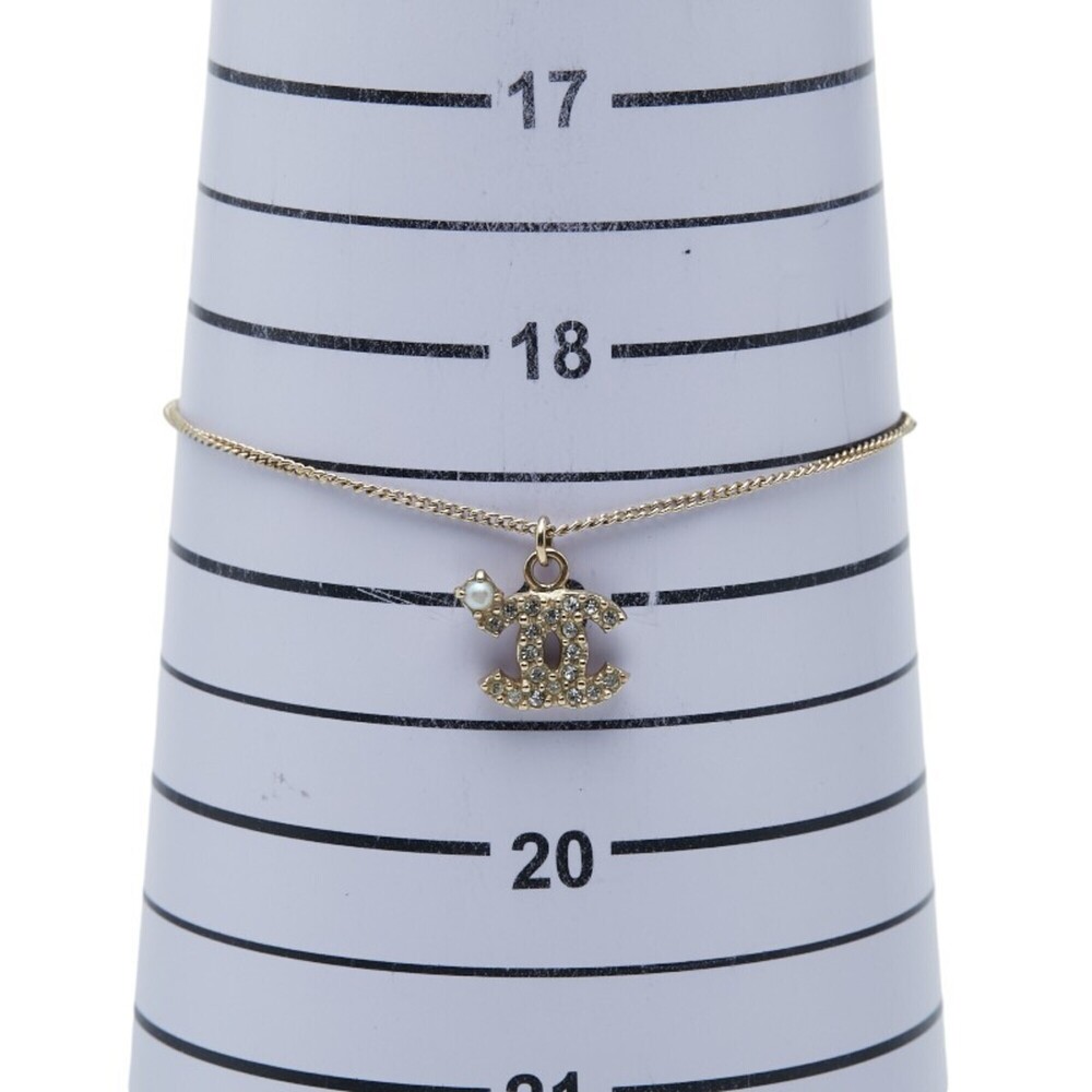 CHANEL Gold Pearl Logo Charm Bracelet - Picture 6 of 7